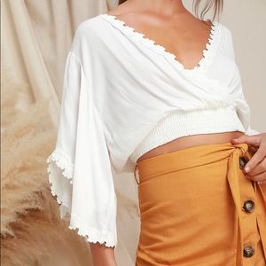 LULUS | Pacifica White Lace Deep V Crop Top Sz Med